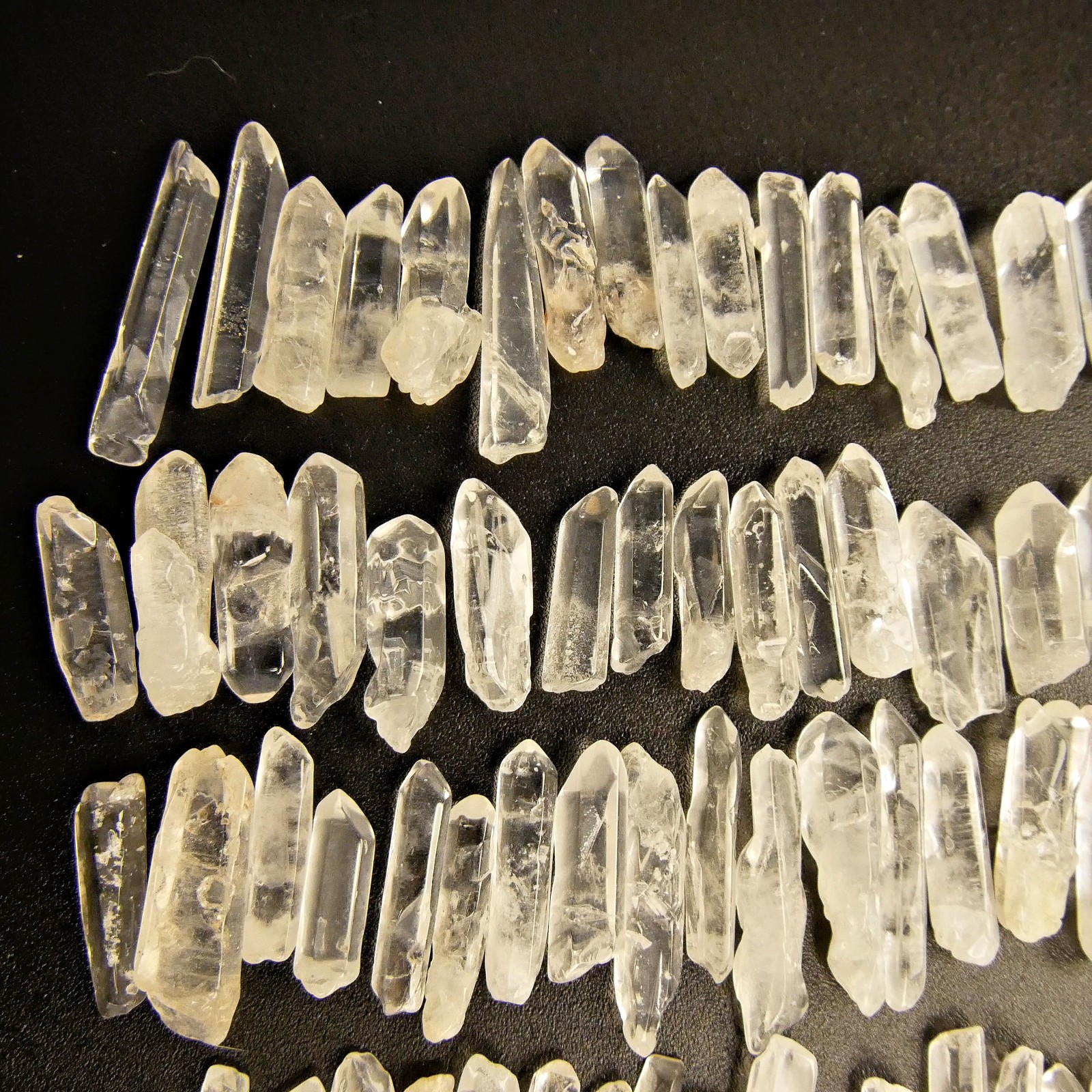 100PCS Bulk Natural Crystal Clear White Quartz Polished Points Wand Specimens