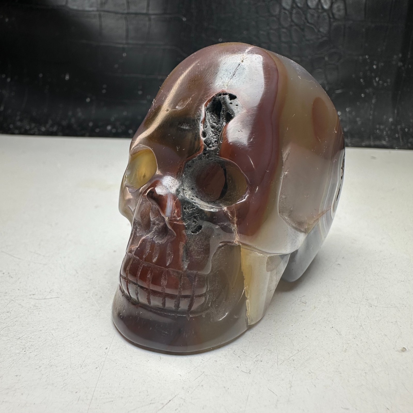 Natural Crystal Mineral Specimen. Geode Agate. Hand-carved SKULL. Statue.GIFT.cz