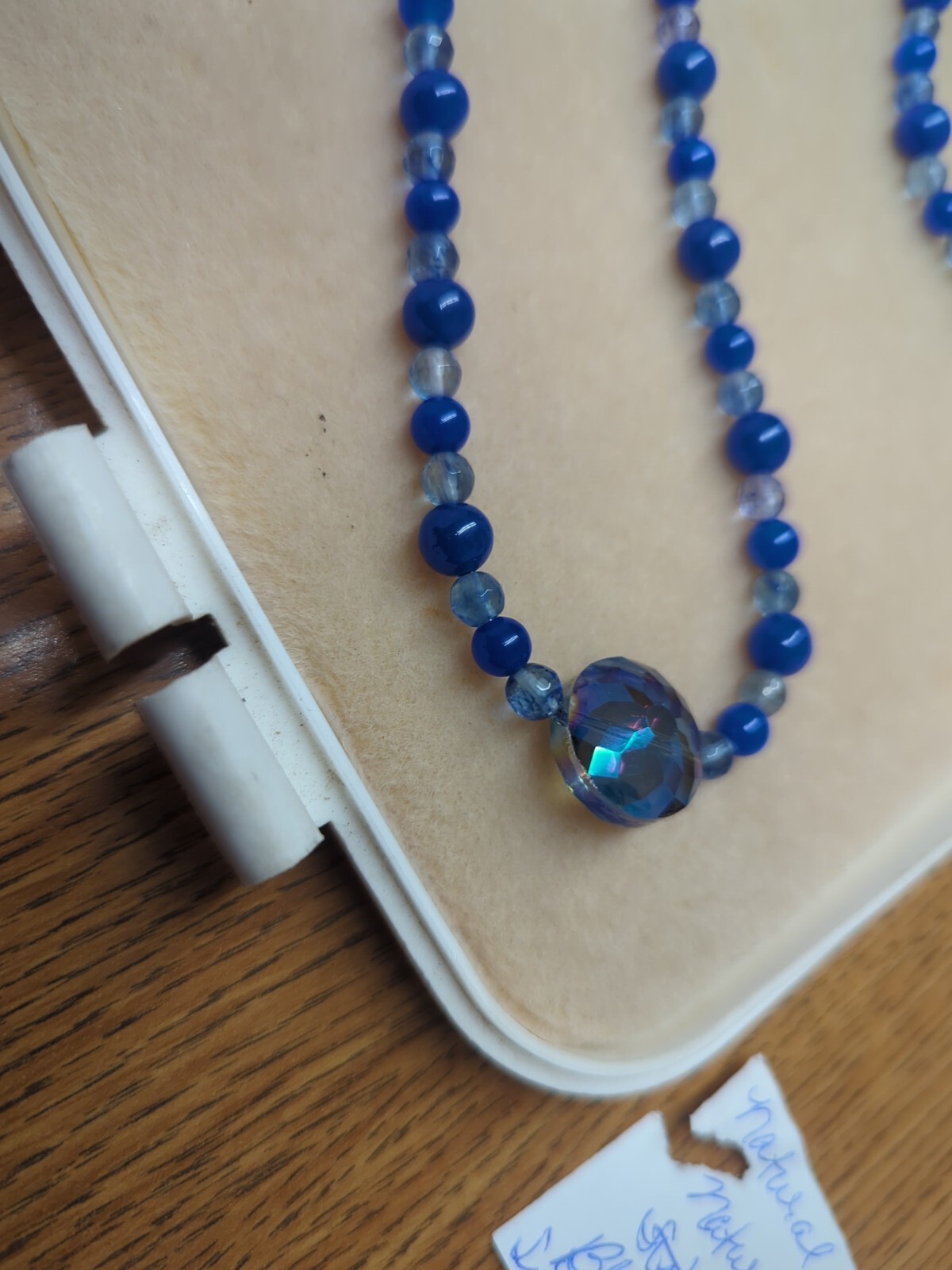 BEAUTIFUL Handmade Natural Blue Quartz Gems, Natural Blue Jade Gems, 19 mm Blue