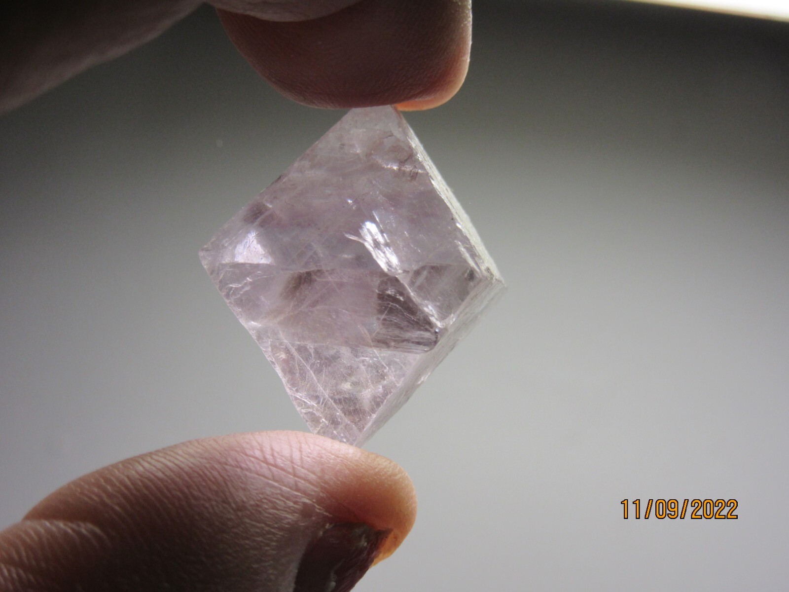 Purple Fluorite Octahedron 1 1/8 Inch Crystal Collectible Reiki **New** FOPL-1