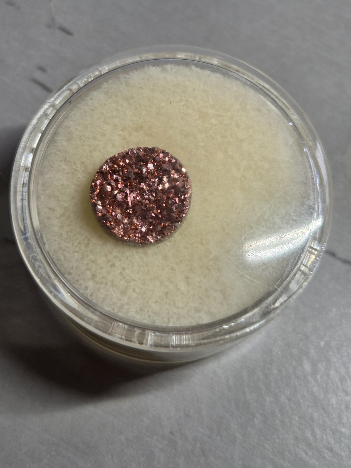 9mm Copper Drusy Quartz Round Cabochon In Plastic Holder