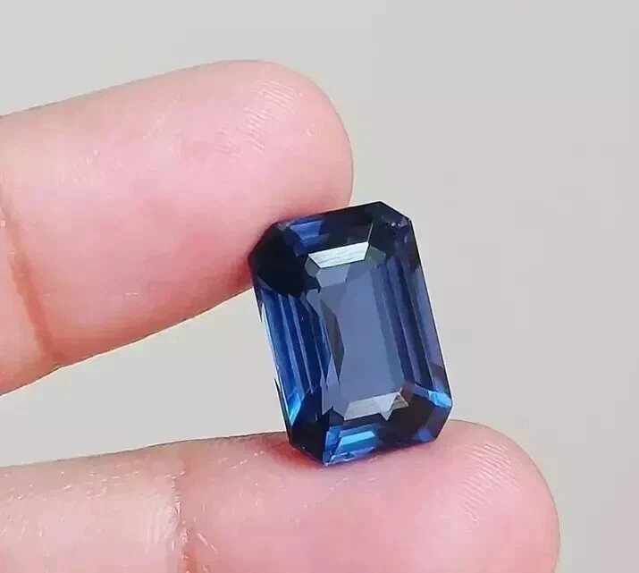 AAA 9 CT+ Natural Ceylon Blue Sapphire Emerald Cut Loose Certified Gemstone