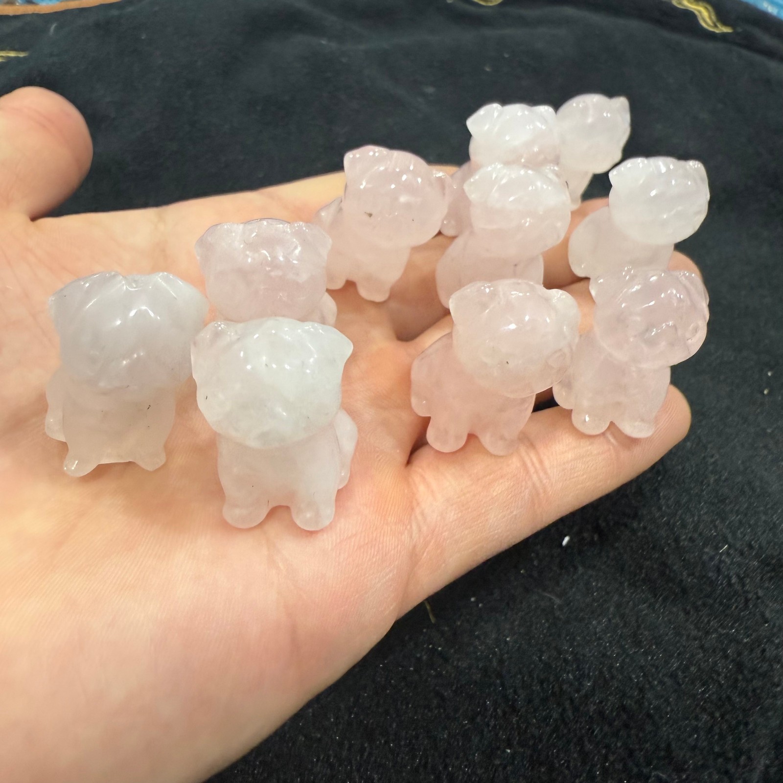 50pc Natural Powder crystal quartz Carved Crystal Pug Reiki healing