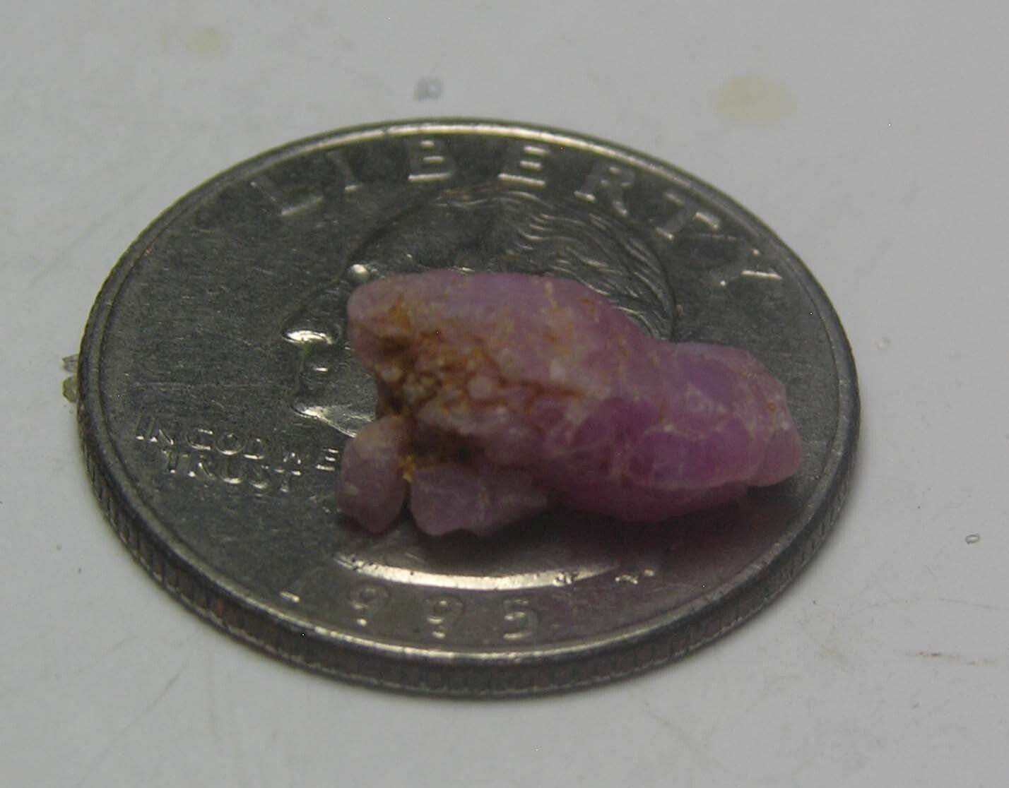 5.65ct Vietnam 100% Natural Pink Sapphire Ruby Dogtooth Crystal Specimen 14mm