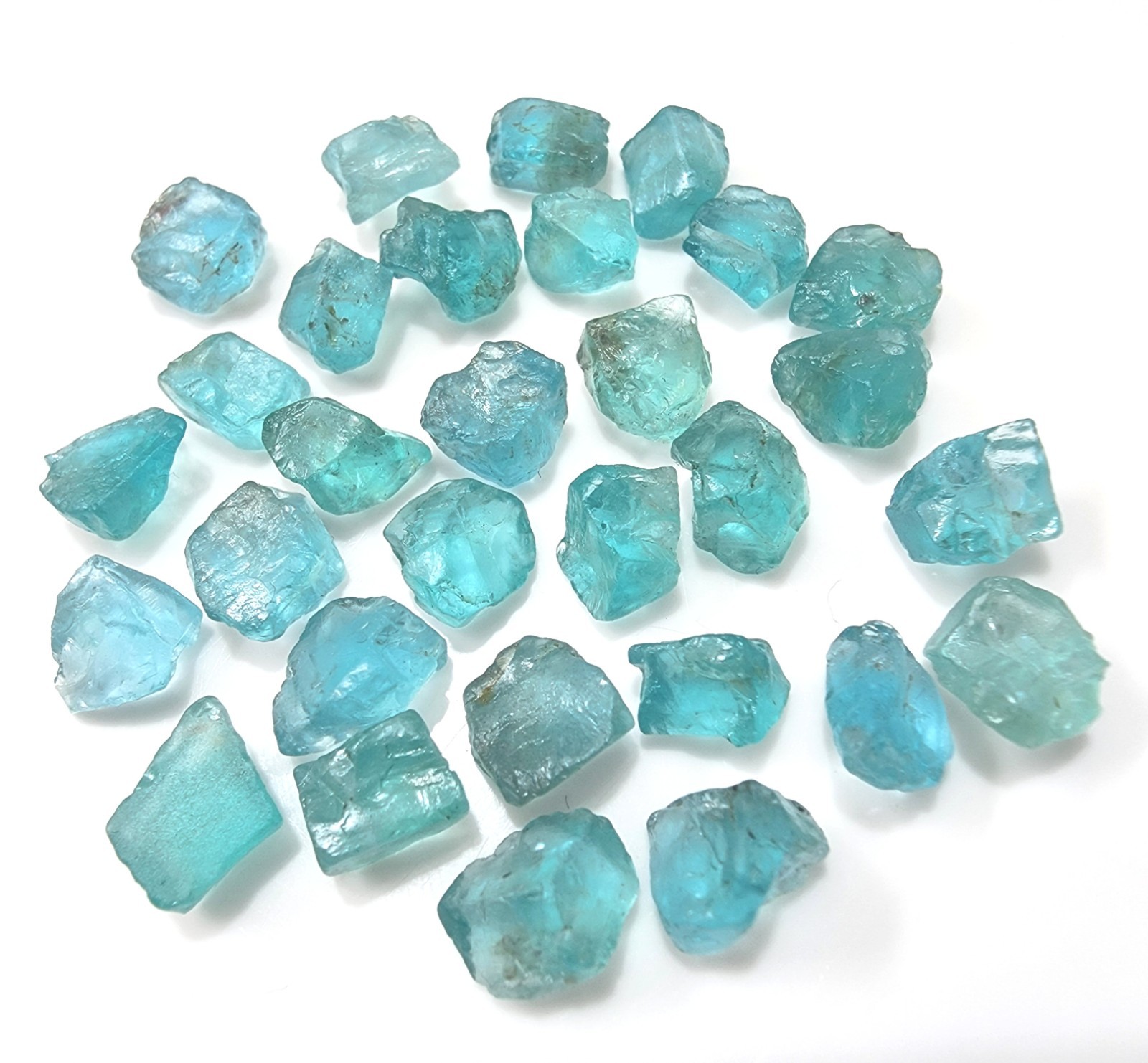 (8-9mm) Superb Blue Apatite Stones 30pcs Crystal Rough Gemstone Jewelry Making