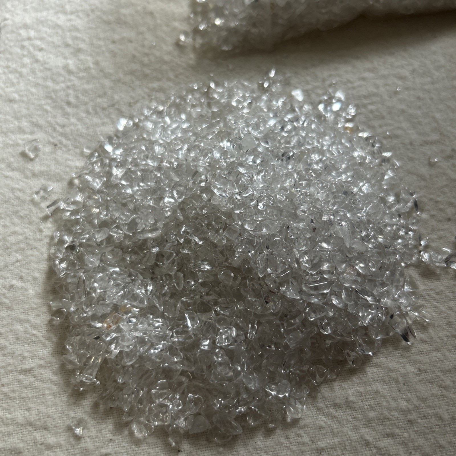 Tumbled Clear Quartz Crystal Chips Bulk, Gemstone Undrilled Crystal Beads
