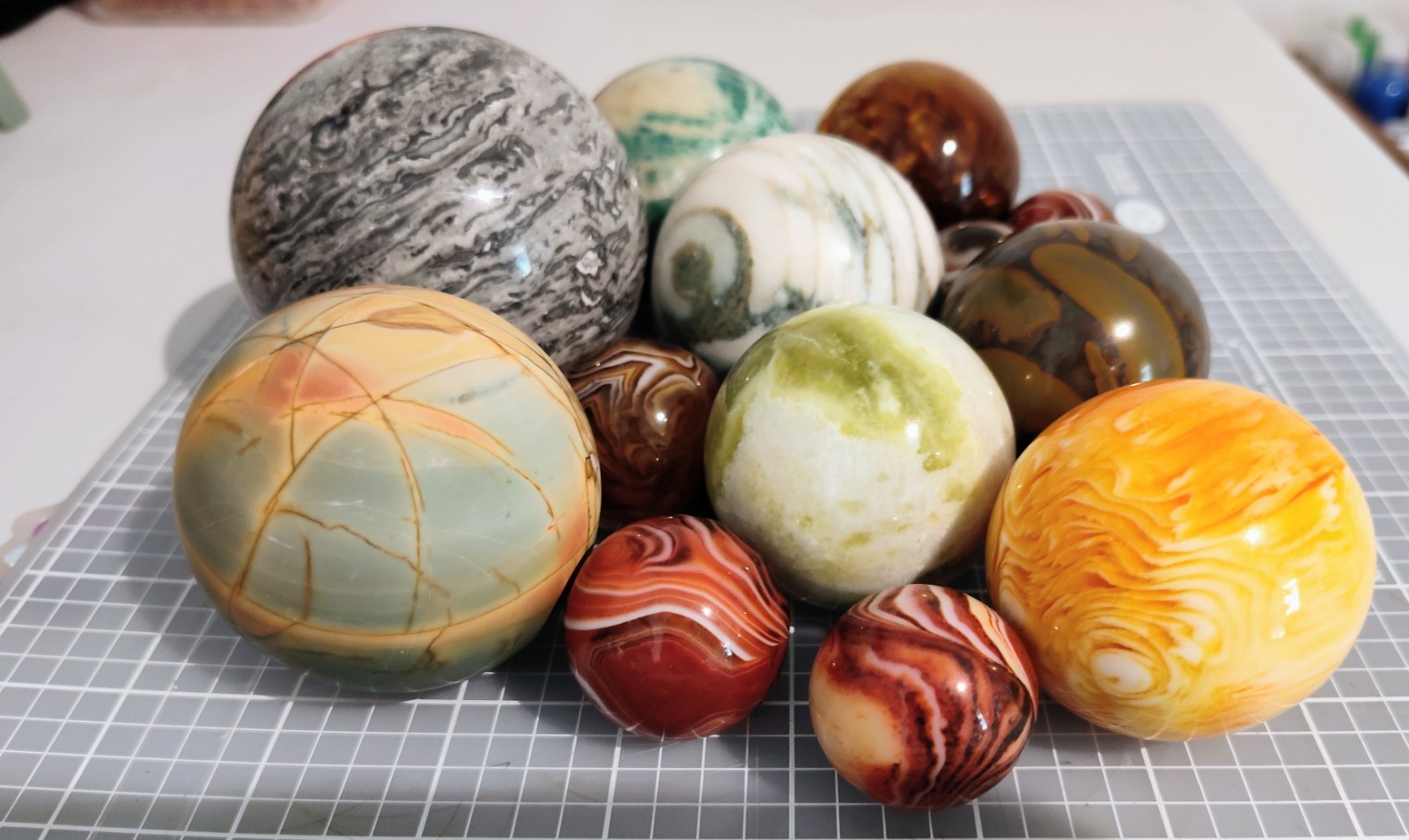 Crystal Sphere 17 Ball Lot 1.25″ to 3″ in size
