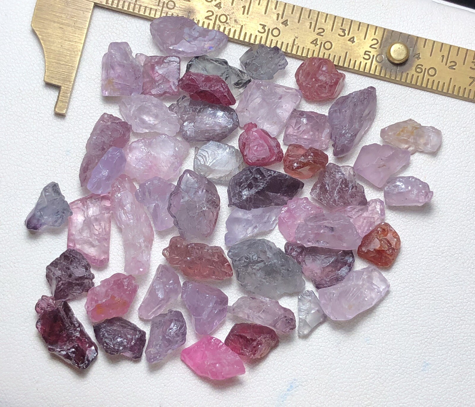 172 crt / Beautiful Natural Spinel Crystal Ready For Fancy Handmaide Jewllery
