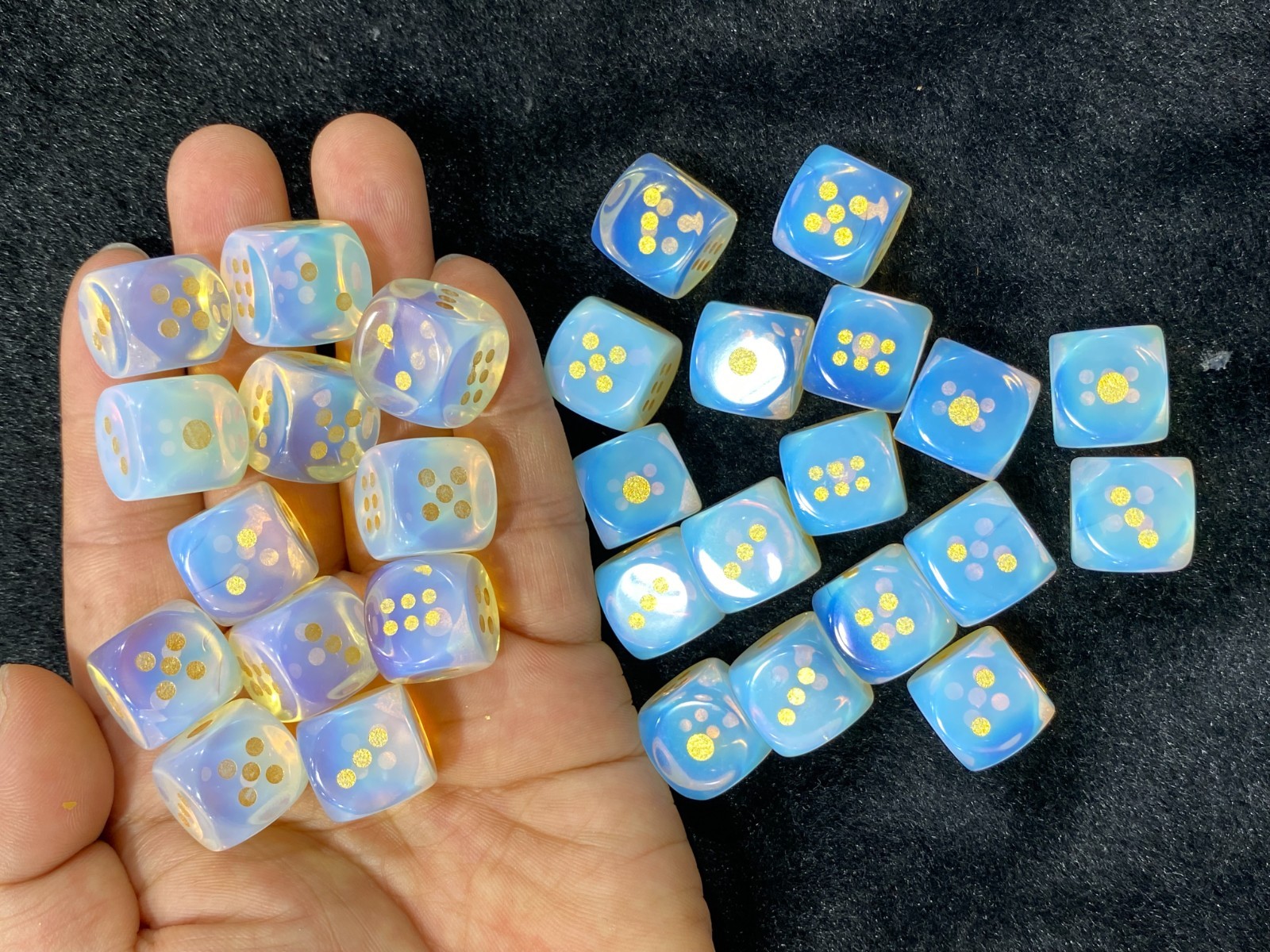 2pcs Opalite Hand Carved dice Quartz Crystal Reiki Healing Gift Decor Randomly