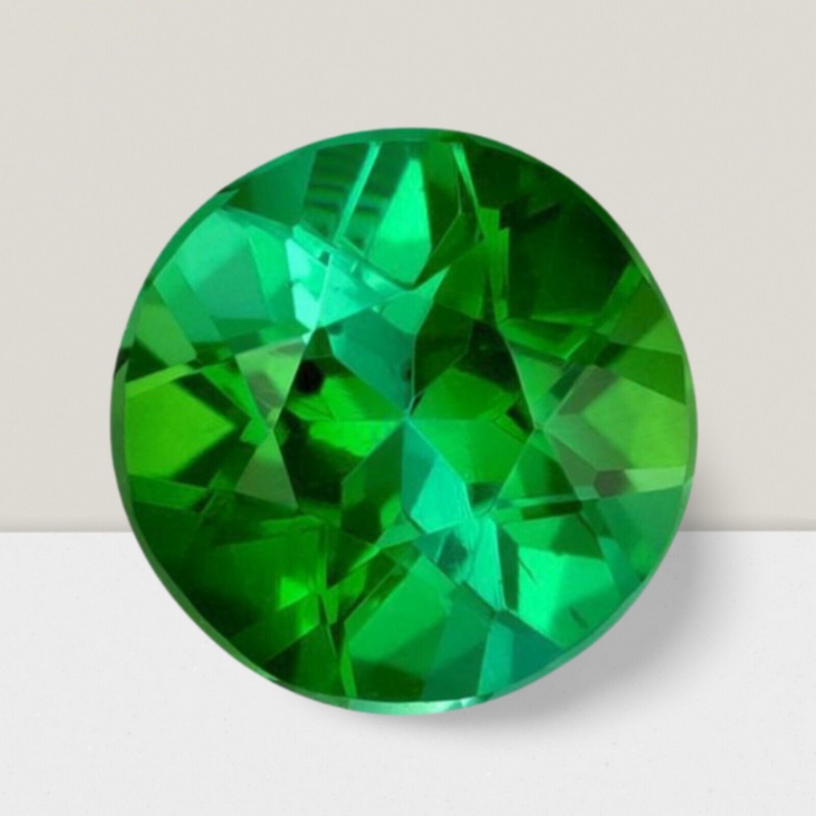 Green Tourmaline Round Cut Gemstone 0.51 Cts – 5 mm AAA+ Loose Gem
