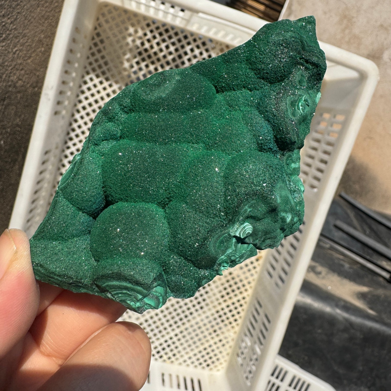 205G Natural glossy Malachite transparent cluster rough mineral sample