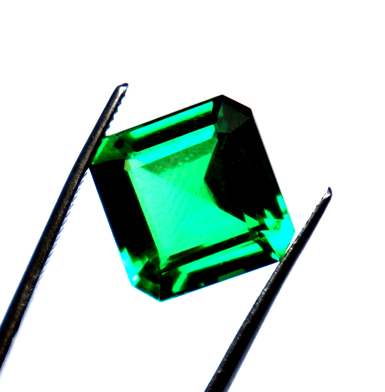 Natural Tsavorite Garnet Green 10.40 Ct Radiant Cut CERTIFIED Loose Gemstone