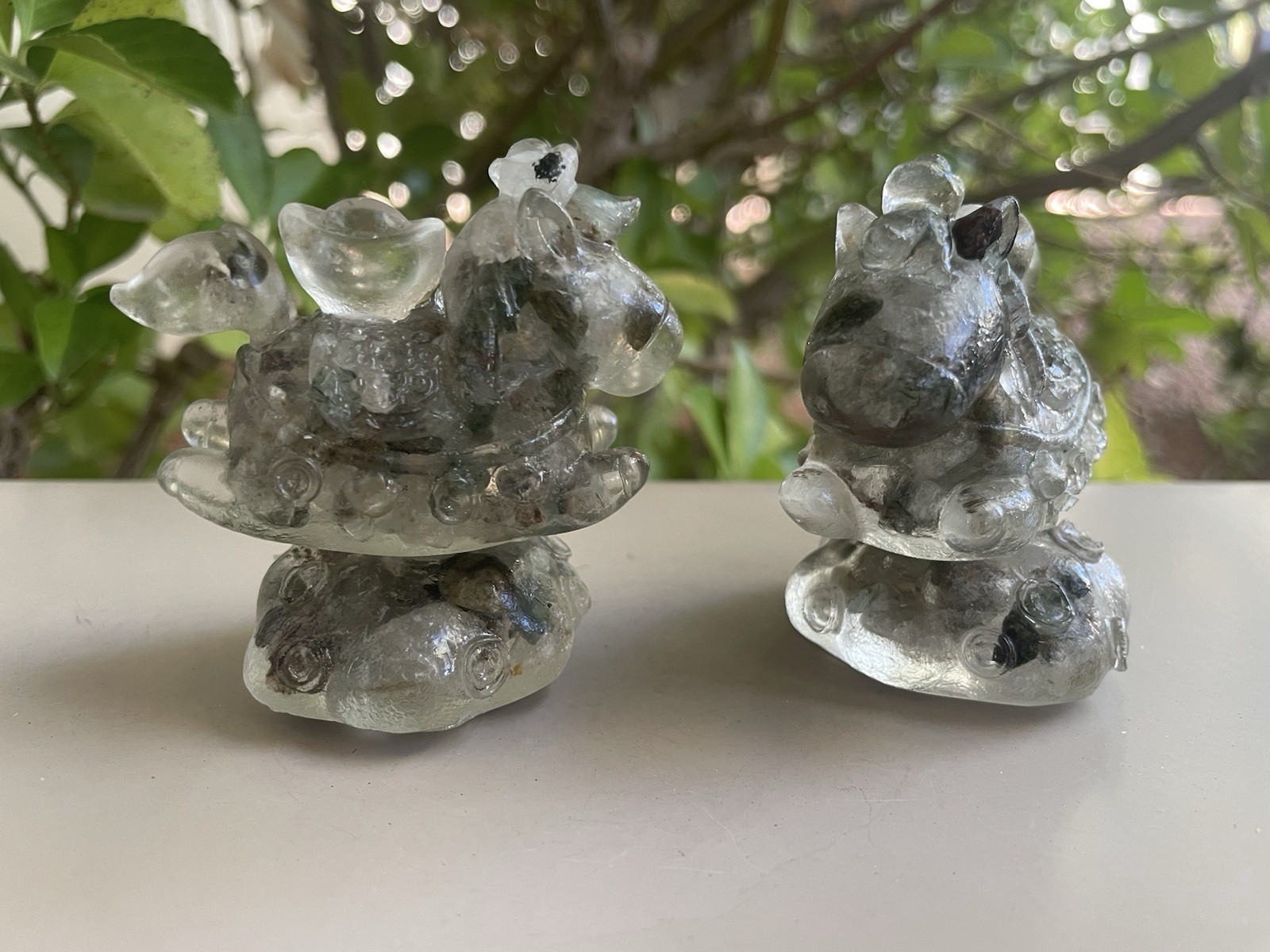 Garden Quartz Crystal/Gemstone Chips In Resin Pony Money Boat Spinner 2 1/2″