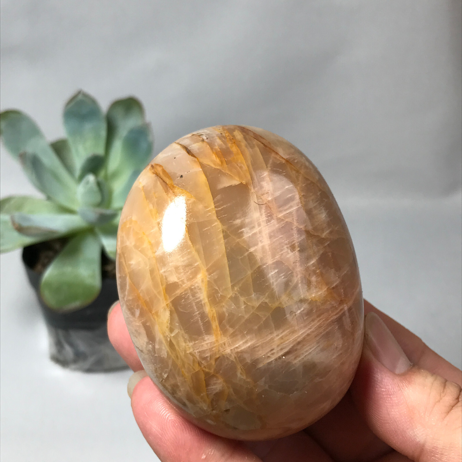 73mm Natural orange moonstone polish/rough Crystal specimens tumbled 265g g6645