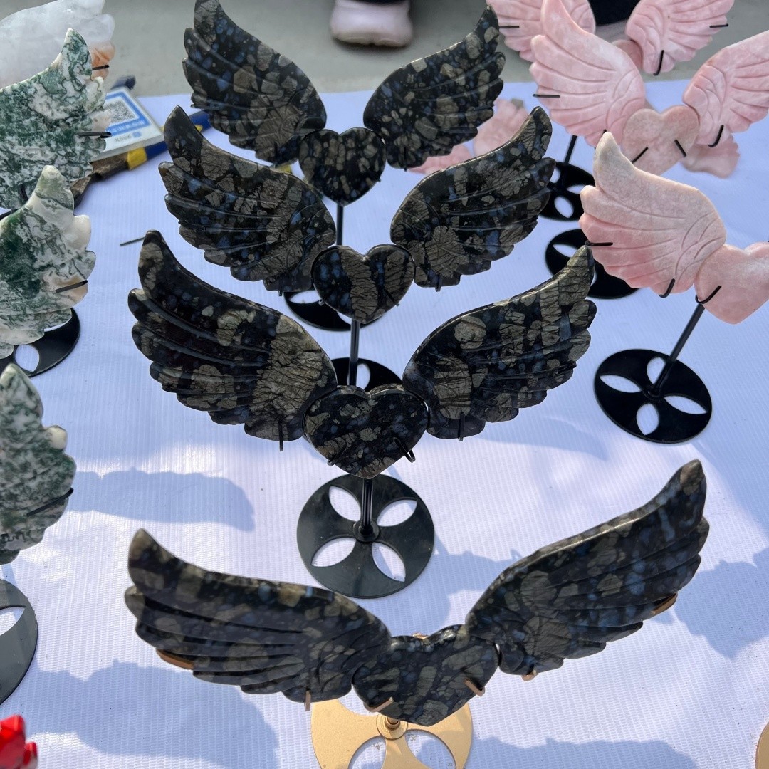 Natural Rhyolite Angel of Love wings skull quartz crystal Skull Random+ Stand