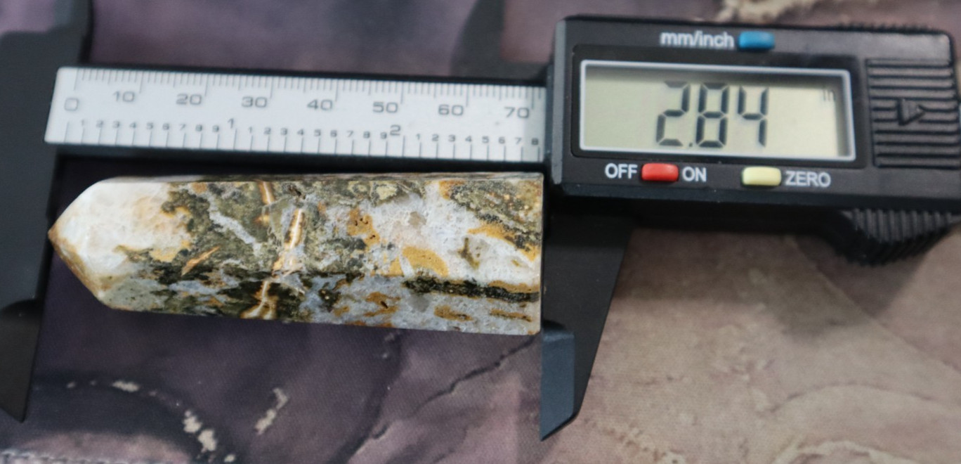 BUBBLE OCEAN JASPER POINT 2.84 INCHES TALL 58.3 GRAMS