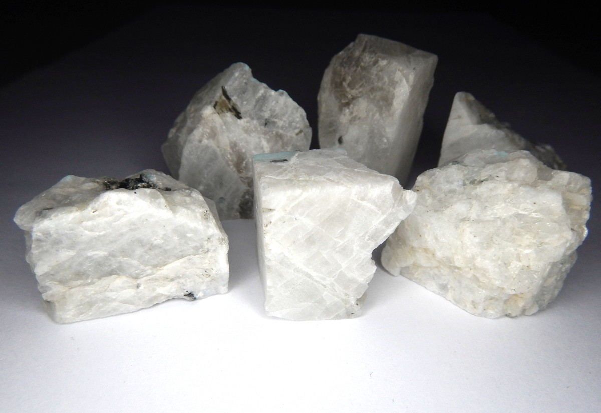 173g Lot Rainbow Moonstone with Adularescence Tourmaline Hematite Natural Mined