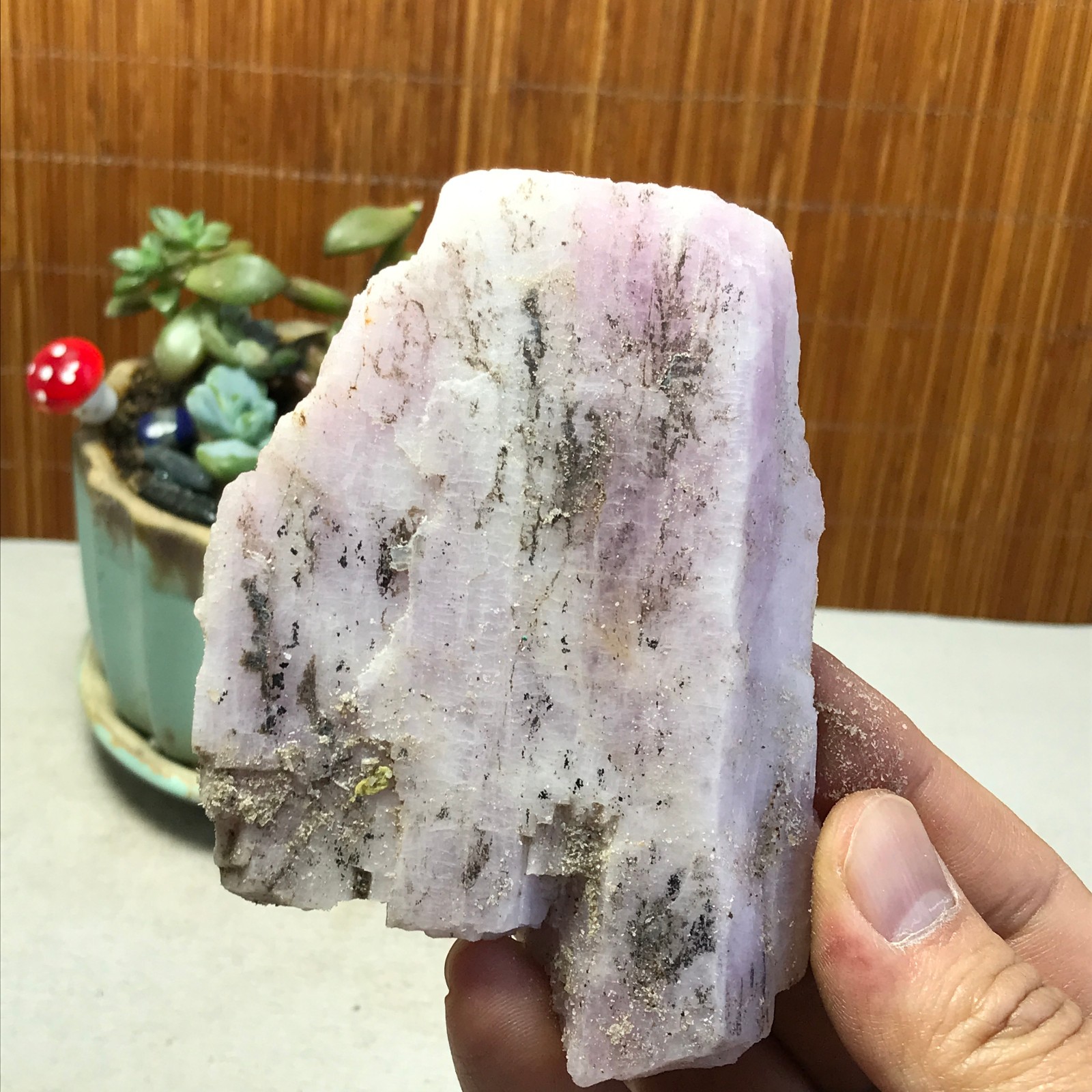 98-68-13mm NATURAL ROUGH KUNZITE PINK SPODUMENE CRYSTALS 177g A5341