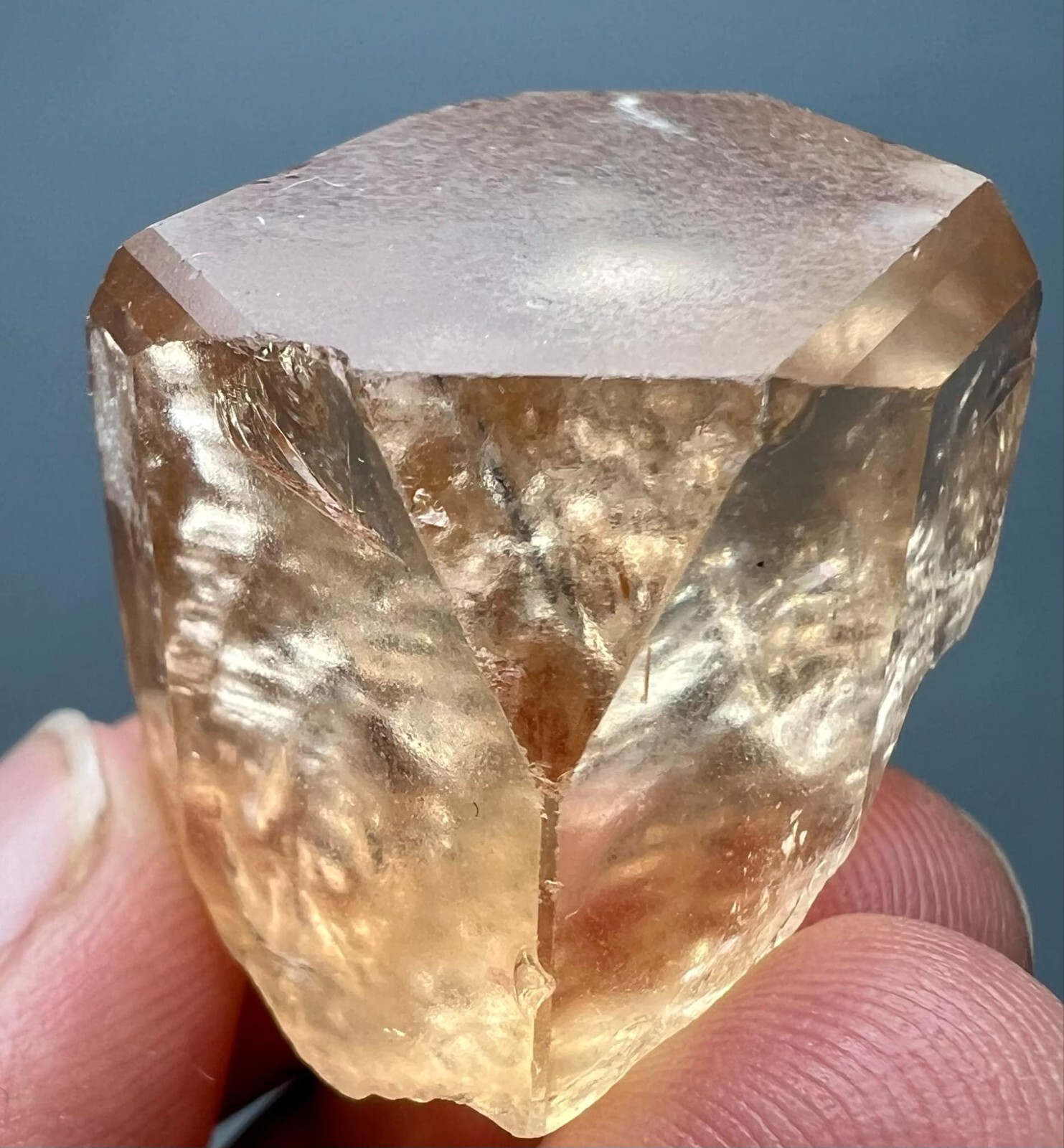 215 Carat Natural !!! Eye Clean Top Honey Color Topaz Huge Crystal @PAK