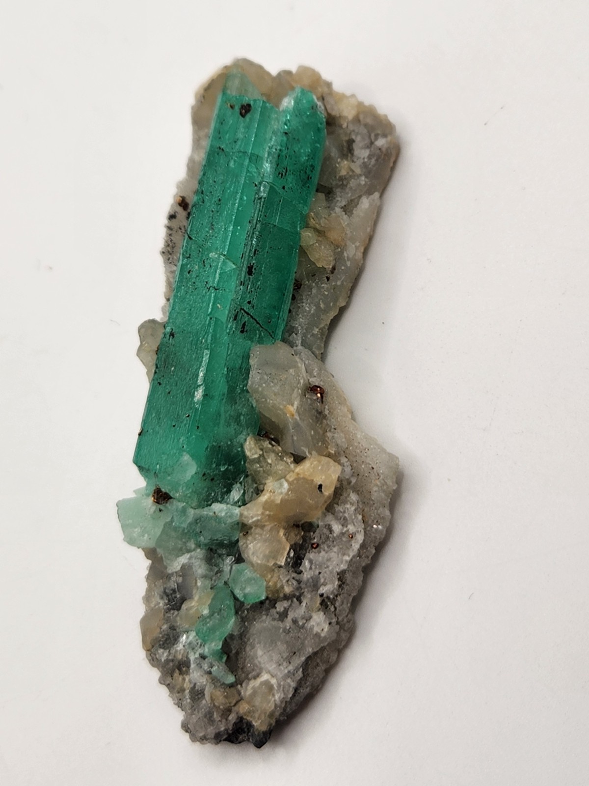 Rough Crystal Colombian Emerald Raw Matrix Collector Piece, Natural Not treament