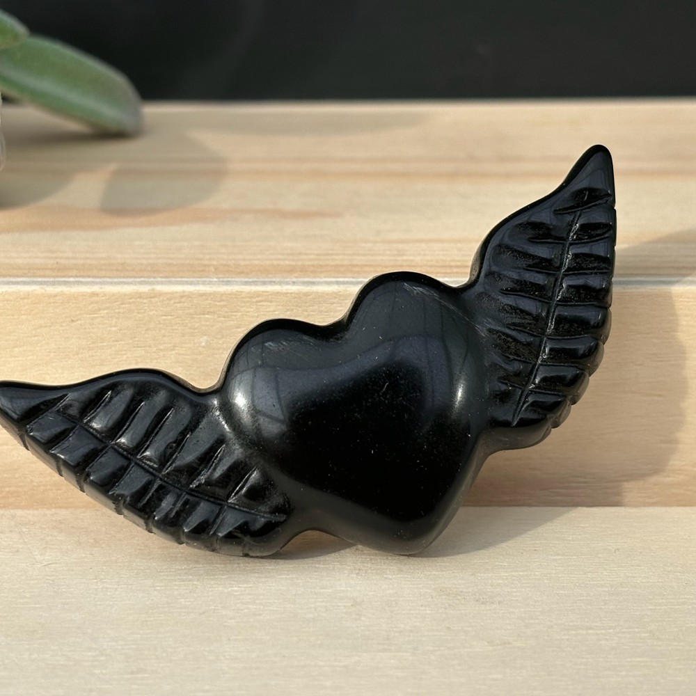 Natural Obsidian Quartz Love Wings Skull Carved Crystal Skull Reiki Healing