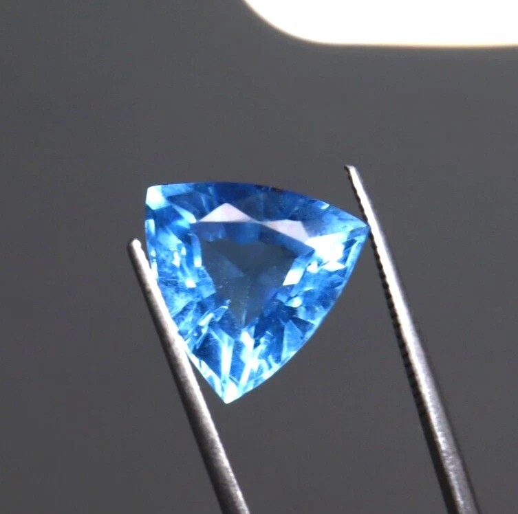11.45 CT Certified Natural Trillion Cut Beautiful Blue Sapphire Loose Gemstone