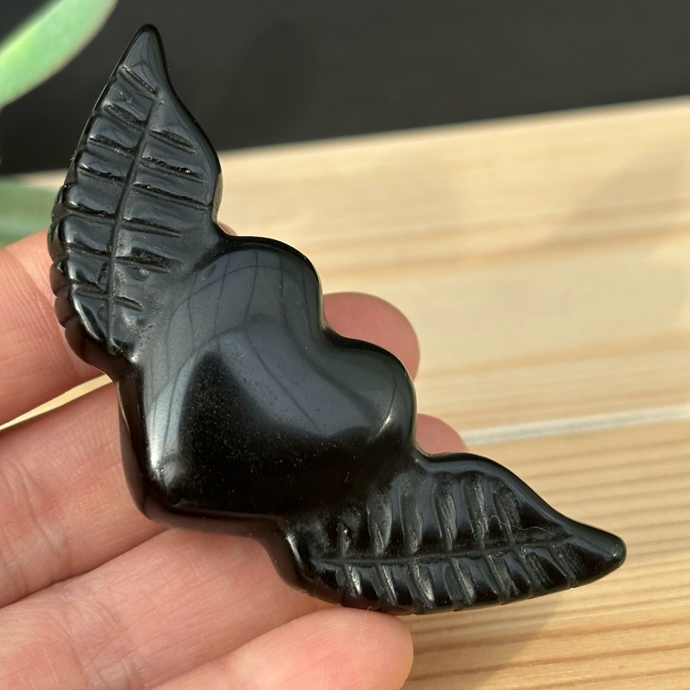 Natural Obsidian Quartz Love Wings Skull Carved Crystal Skull Reiki Healing