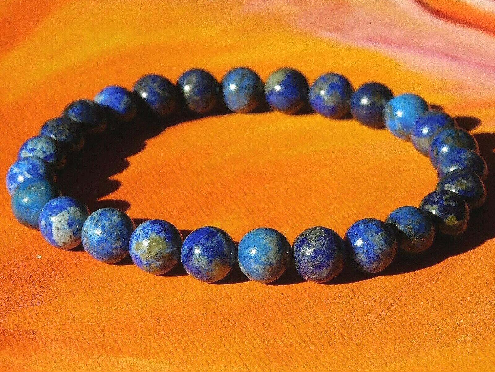 Mens / Ladies Handmade 8mm Gemstone Beaded Bracelet – Natural Lapis Lazuli.