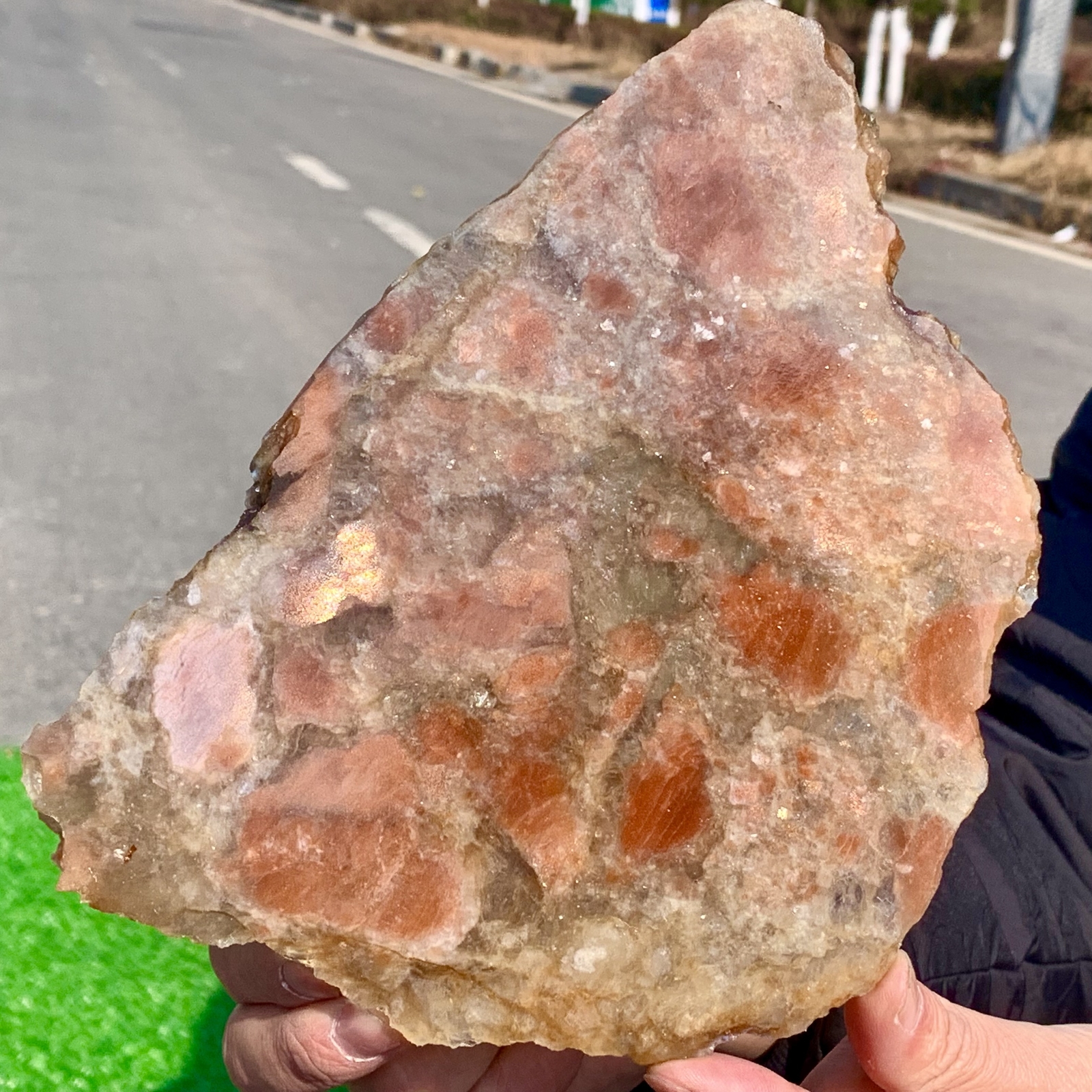 449G Natural Strong SunStone Quartz Crystal Spiritual Restoration