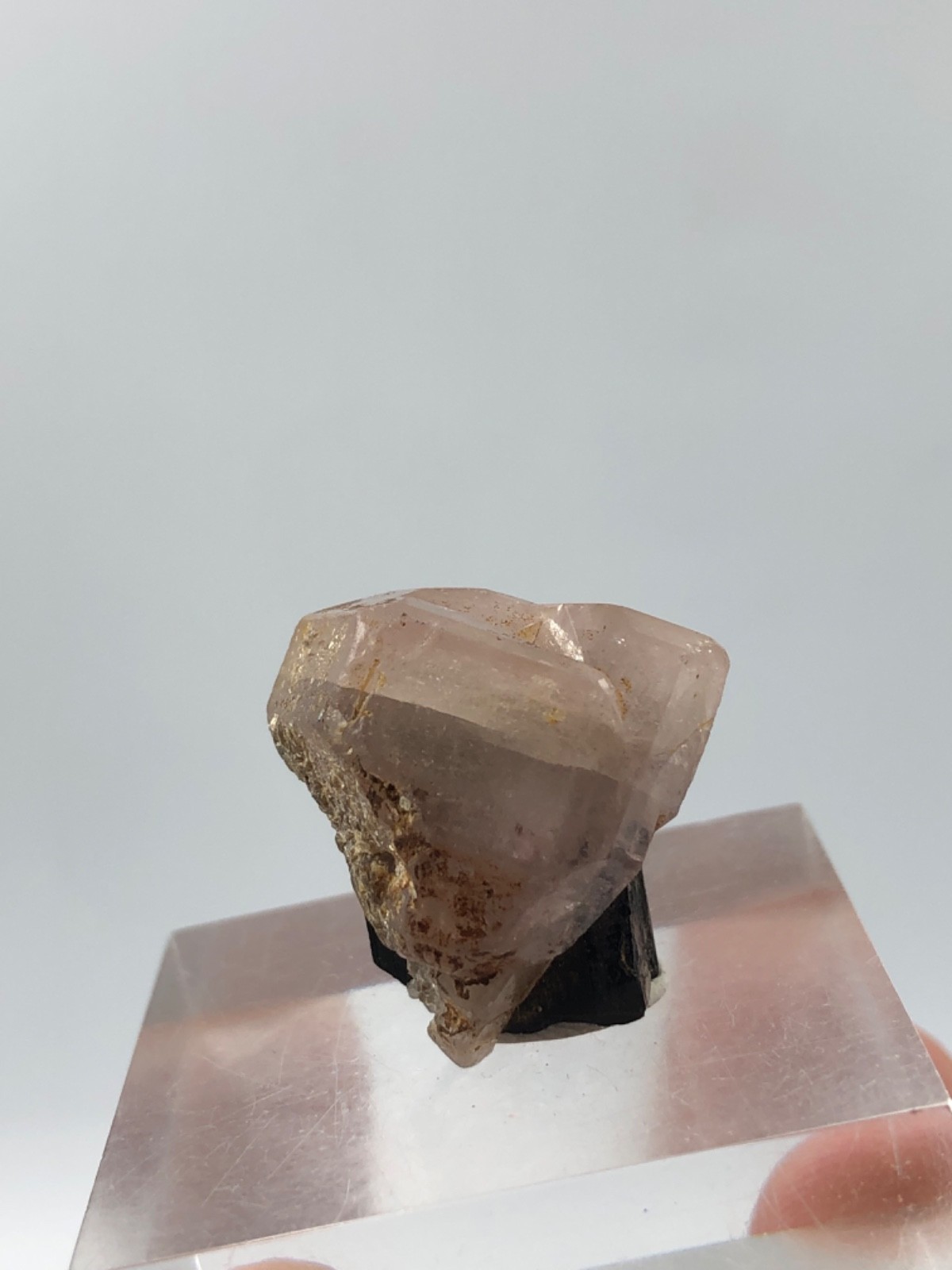 14 Grams Fluorescent Pink apatite Crystal with schorl from skardu pakistan