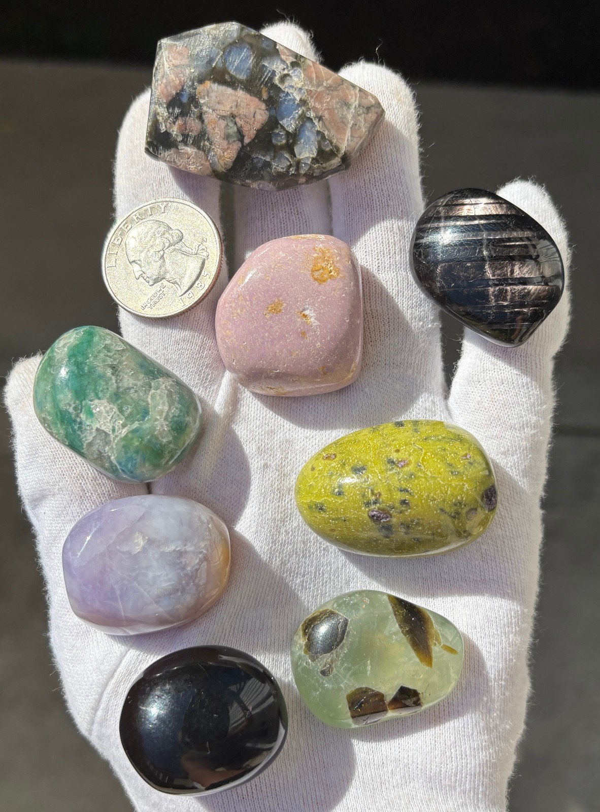 USA SALE LOT TUMBLES TUMBLE STONE STONES HYPERSTHENE/ATLANTISITE/AMBER/FUCHSITE