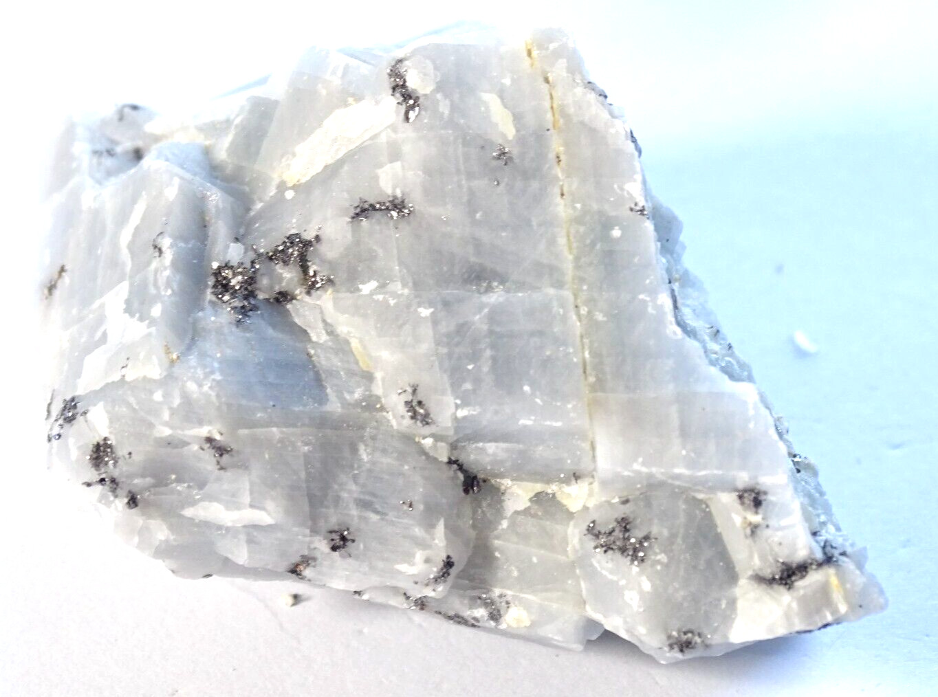 NATURAL BLUE CALCITE & GRAPHITE SPRAYS – 7.5 x 5.0 cms 120 gms – PEACE #B
