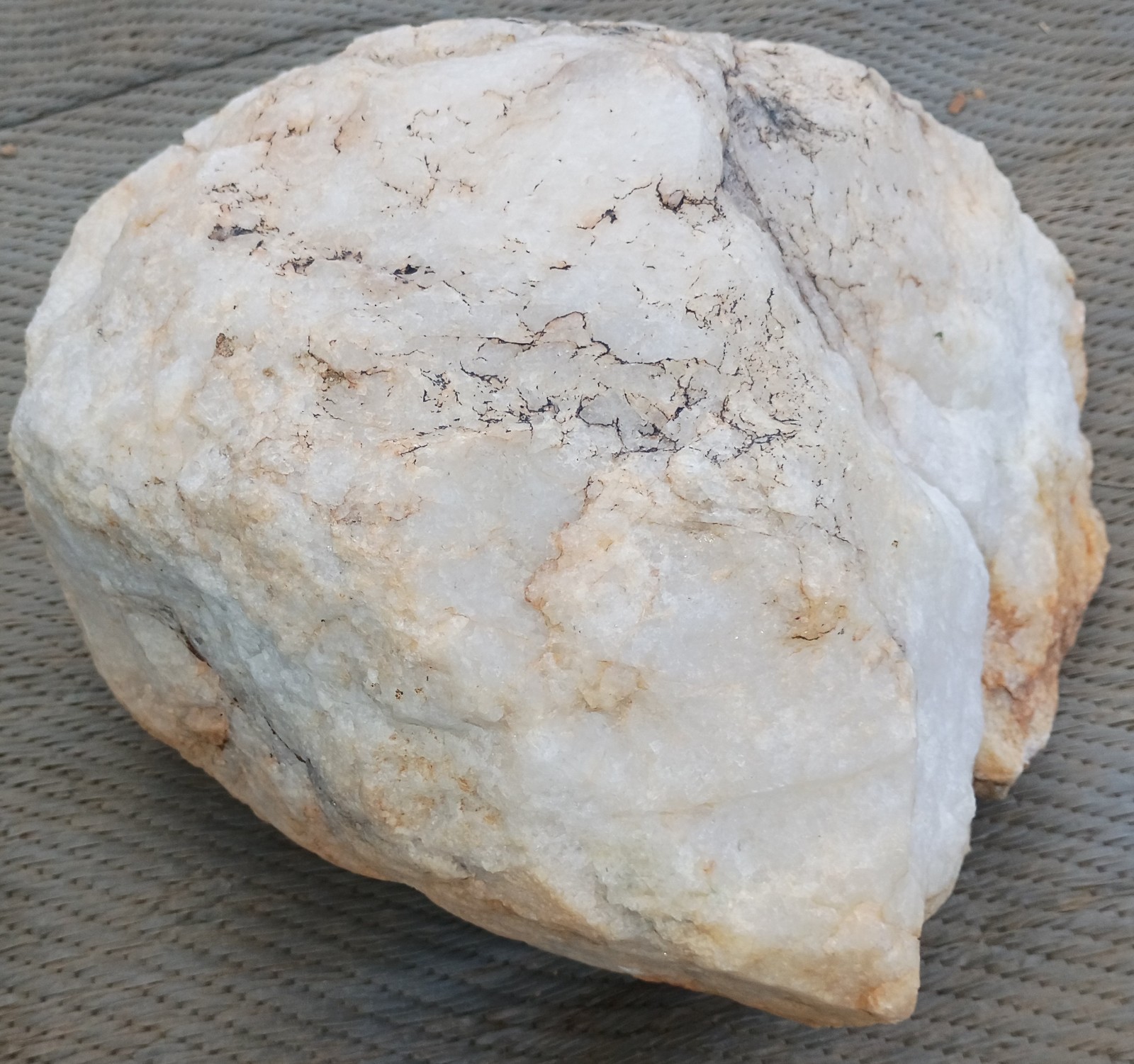BIG NATURAL CREAMY WHITE QUARTZ RAW HEALING CRYSTAL STONE ROCK ARIZONA 59 lb 9oz