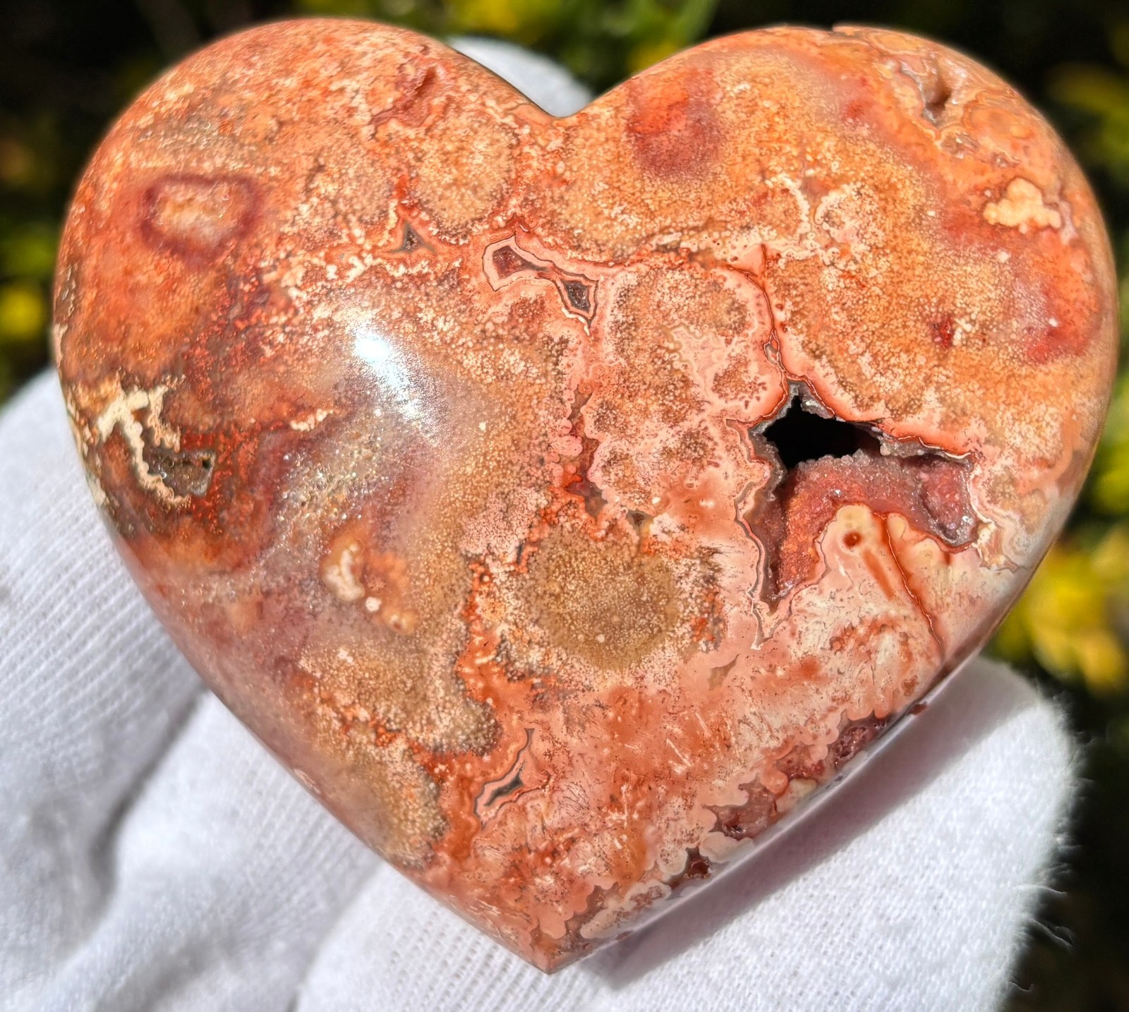 USA SALE 112g 2.6″ RED CRAZY LACE AGATE HEART PALMSTONE PALM STONE DRUZY VUG