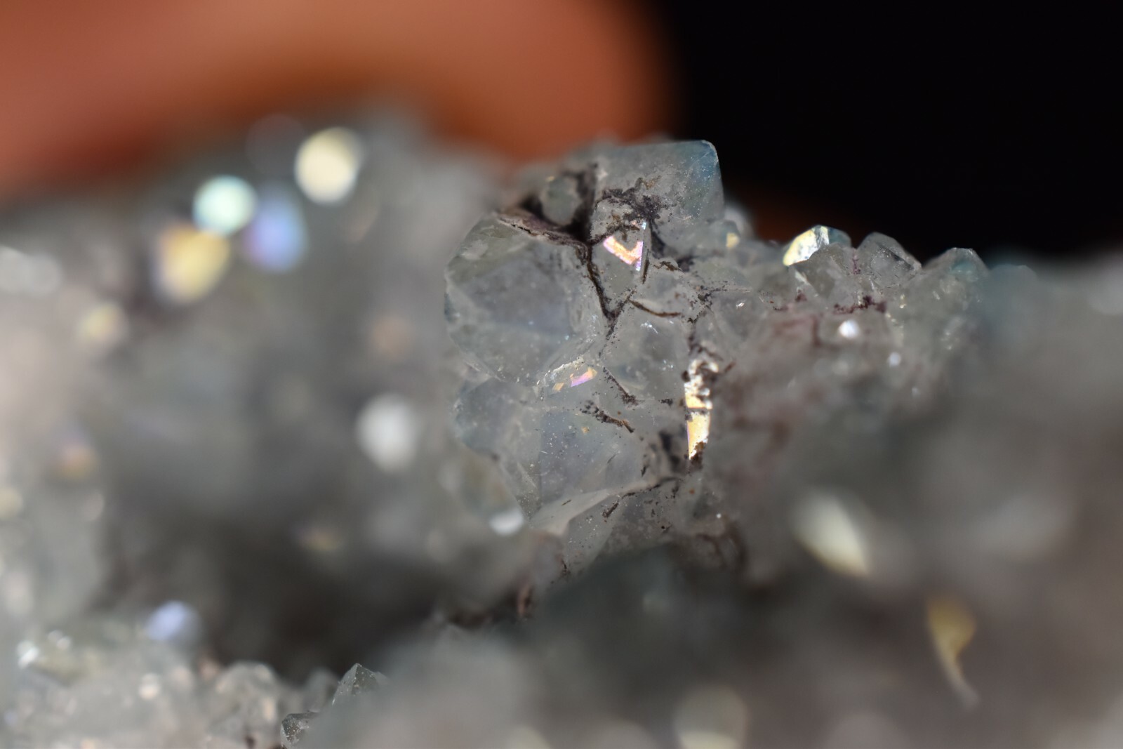 *AQUA AURA* Crystal Cluster 21.6g 4.9cm *CLEAR* Quartz Gold Fumes, Throat Chakra