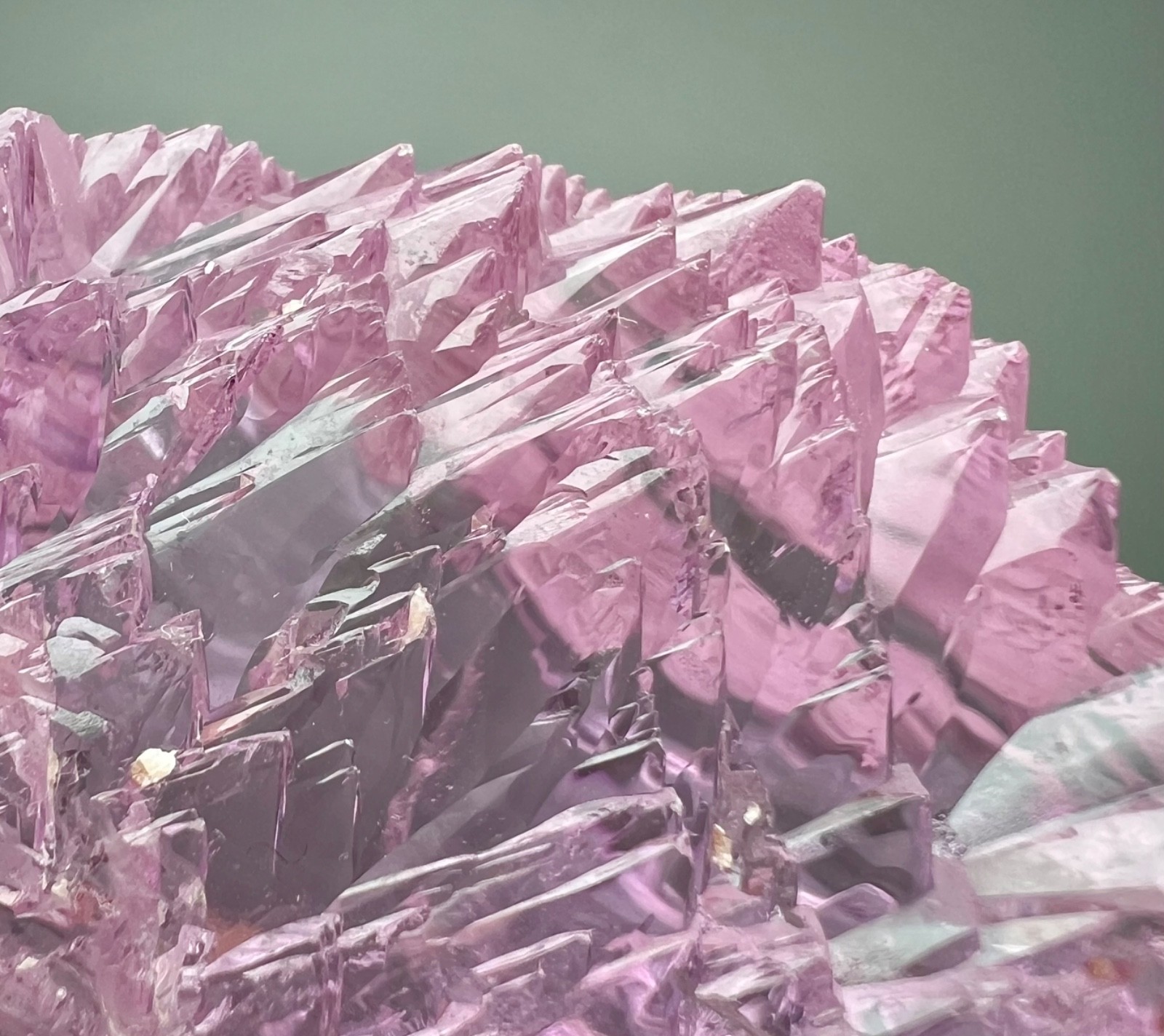 93 Gr. DT Feather-Like Pink Spodumene var. Kunzite Crystal Cluster – Afghanistan