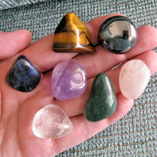 NEW NATURAL CHAKRA CRYSTAL HEALING GEMSTONE SET OF 7 w/ BAG