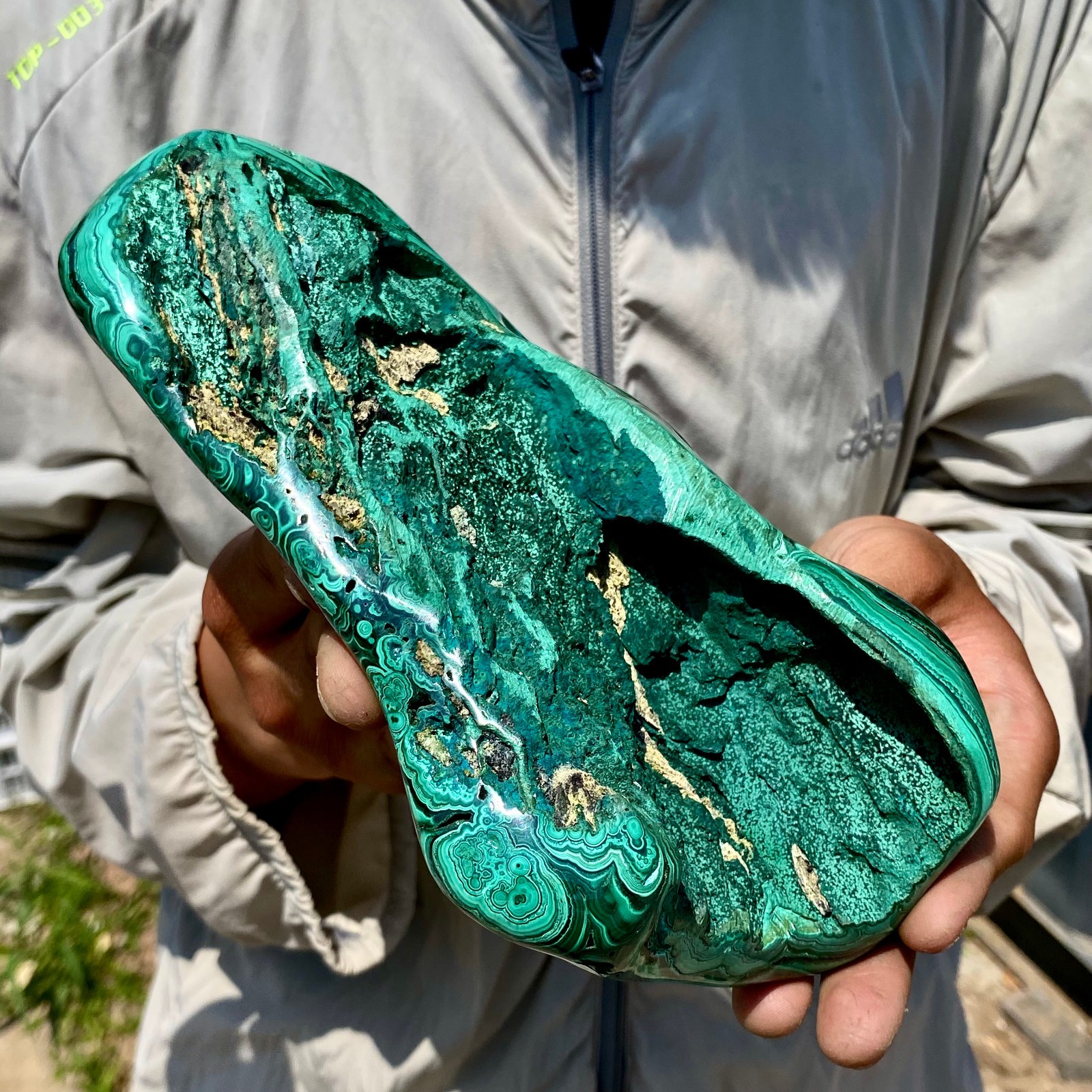 3.94LB Natural glossy Malachite transparent cluster rough mineral sample