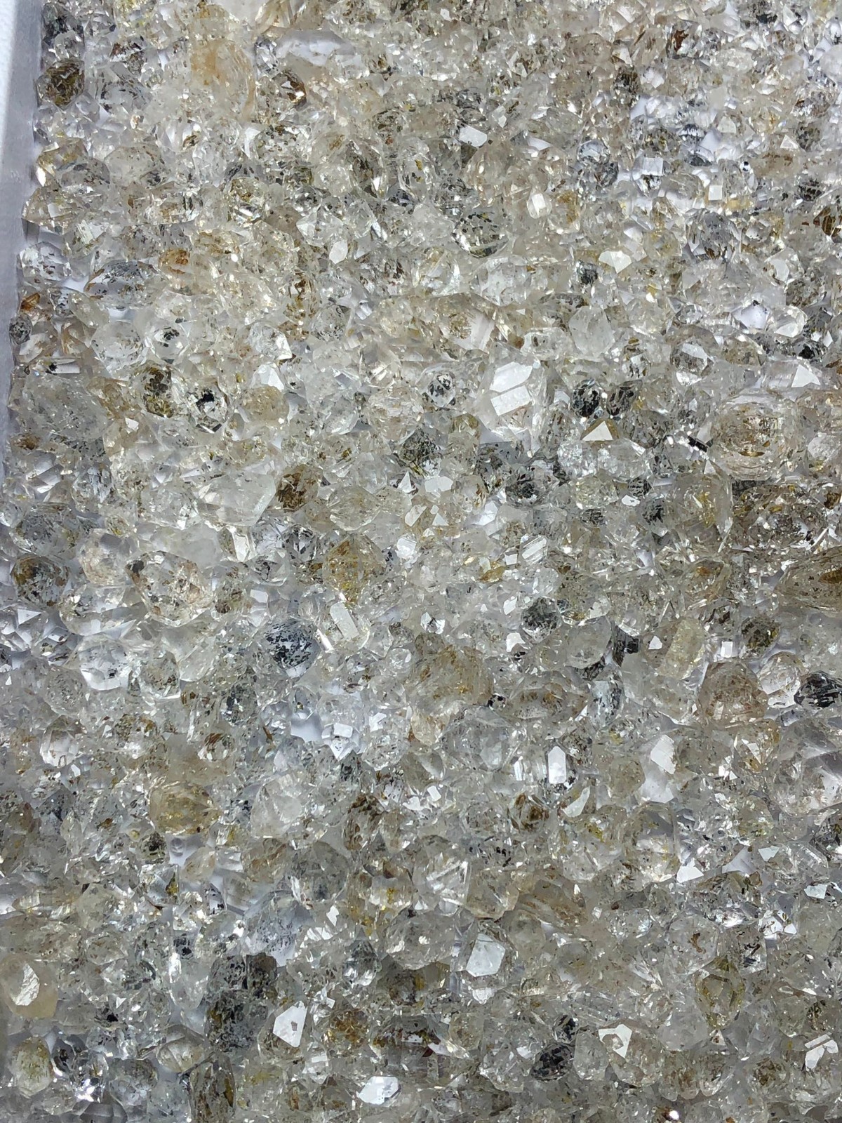 Excellent DIAMOND QUARTZ Crystals lot- Pakimers – 430 grams – from Pakistan