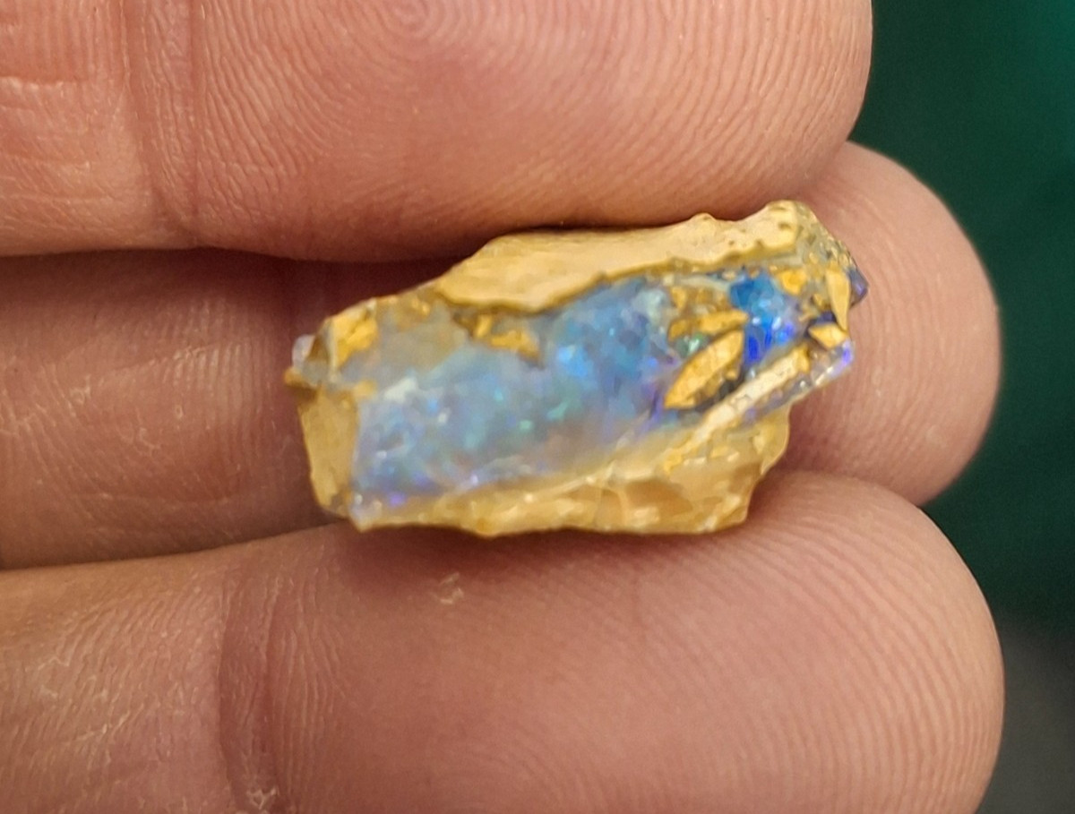 Nice Opal Piece…18 carat