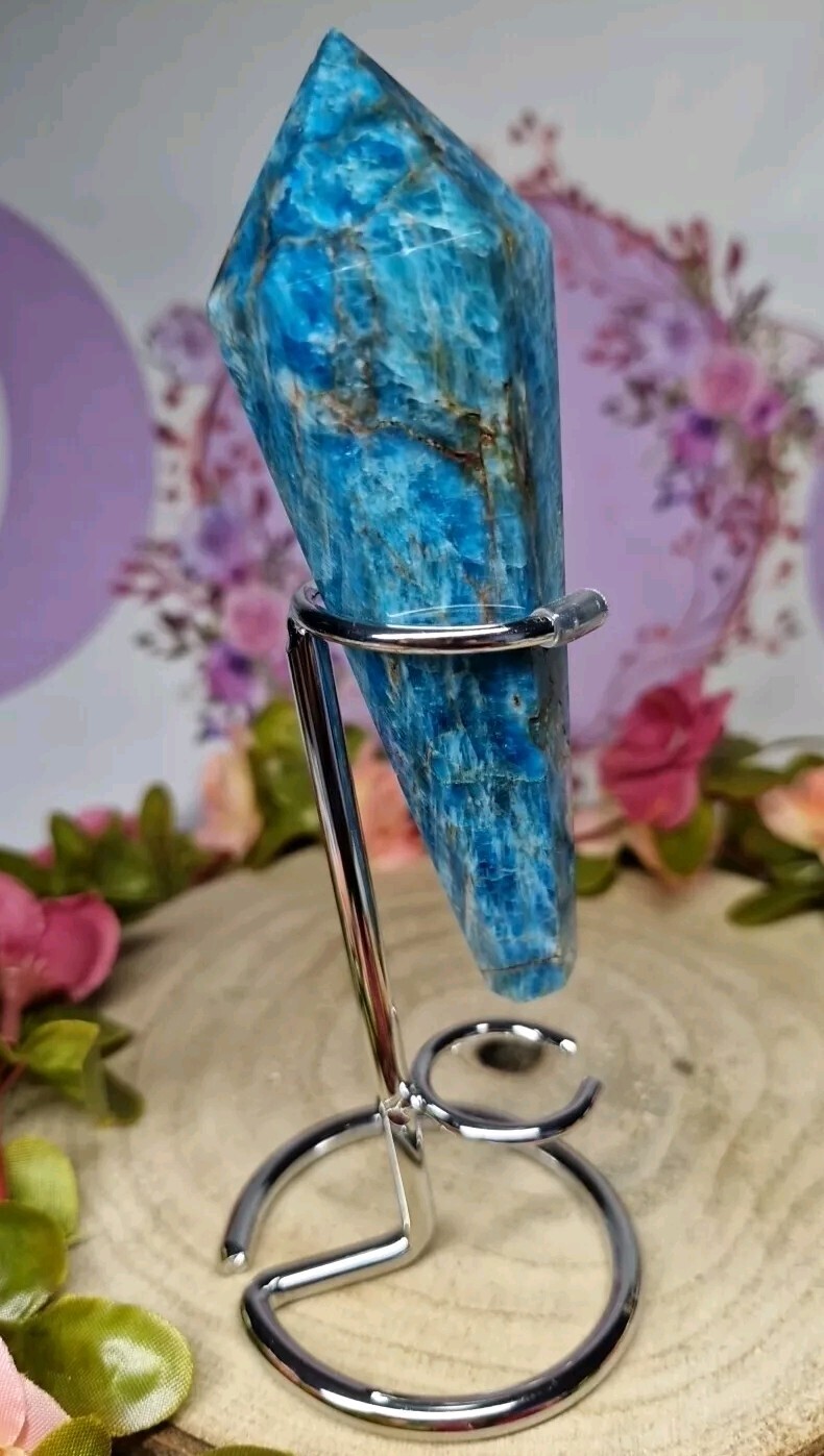 High Quality Brazillian Blue Green Apatite Crystal Point Wand 110mm 158g & Stand