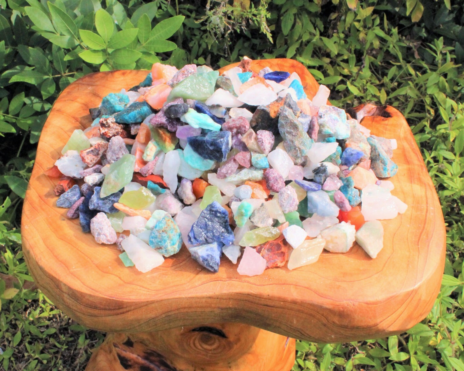 20 lb Wholesale Assorted Rough Gemstone Chips Box – CRAZY CHEAP Raw Crystals