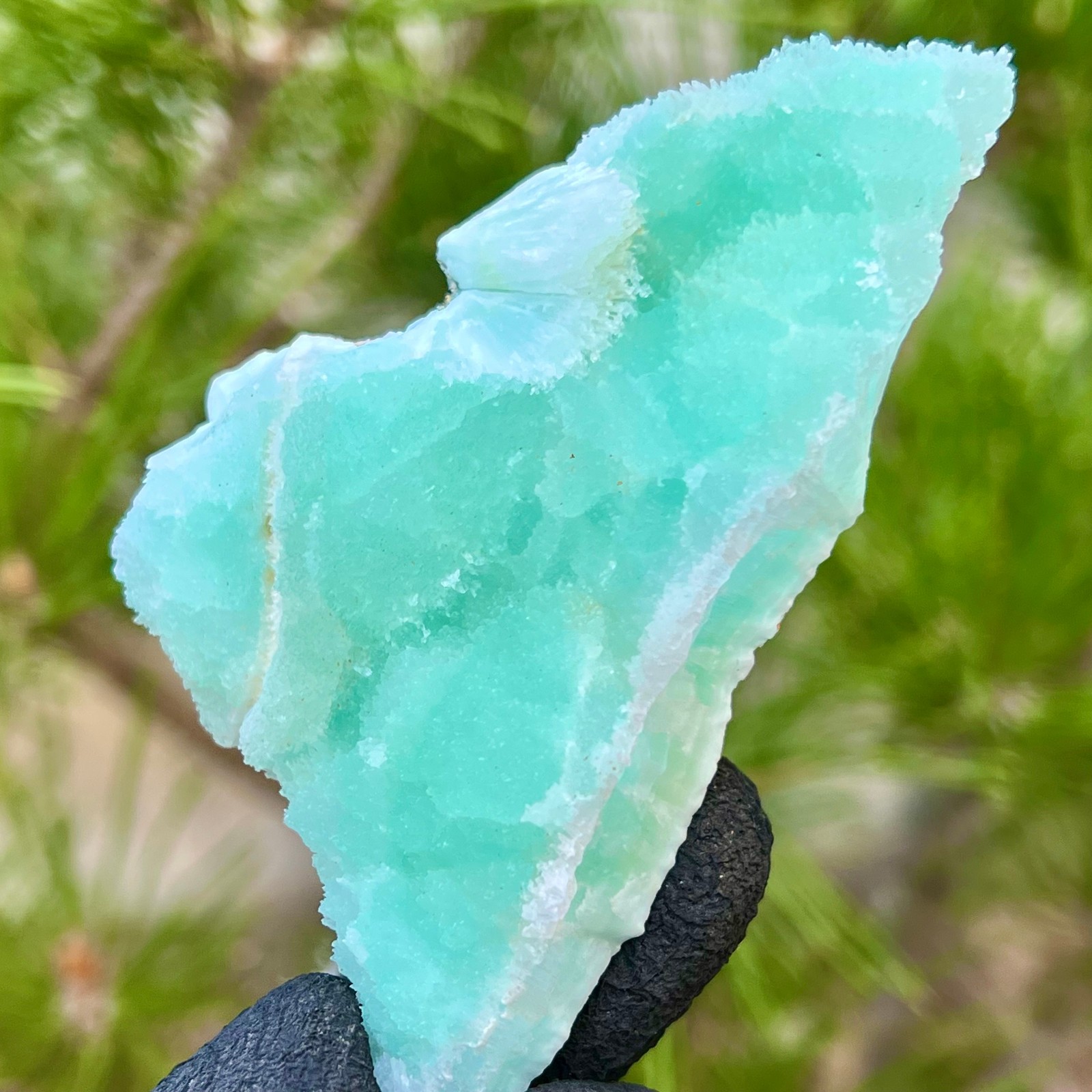 104g Natural beautiful blue texture stone mineral sample quartz crystal