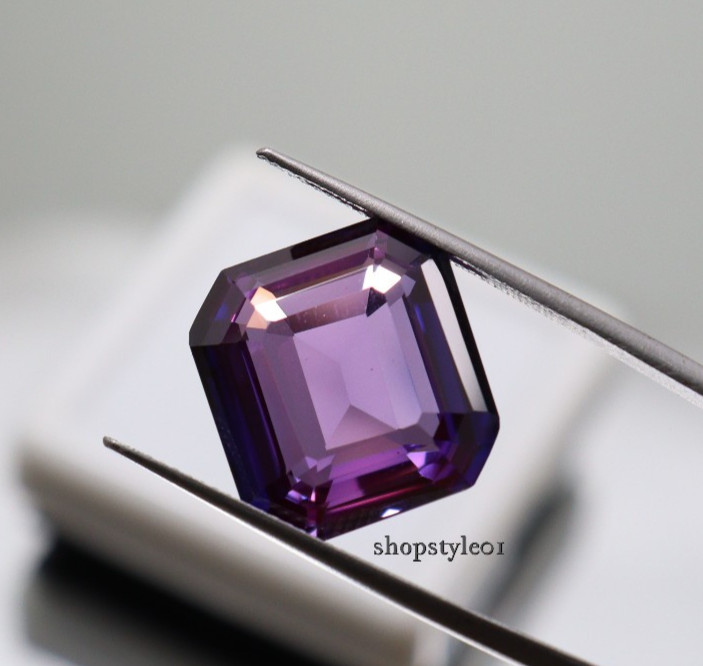 Natural Purple Amethyst 15.40 Ct – Radiant Cut Loose Gemstone (14.6 × 15.7 × 7.0
