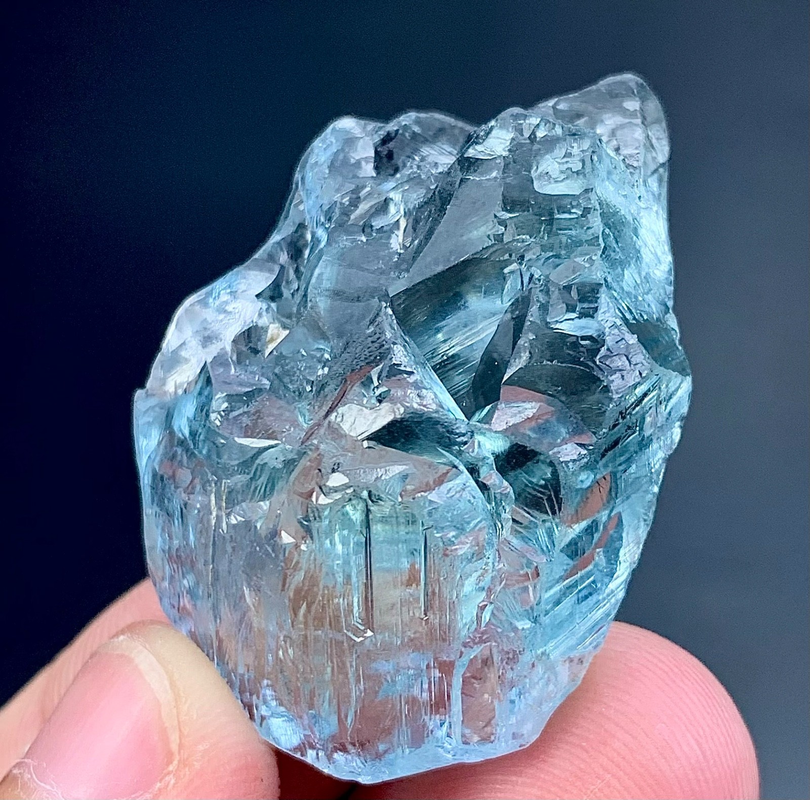 87 Carat Natural Kunzite Crystal Specimen From Afghanistan