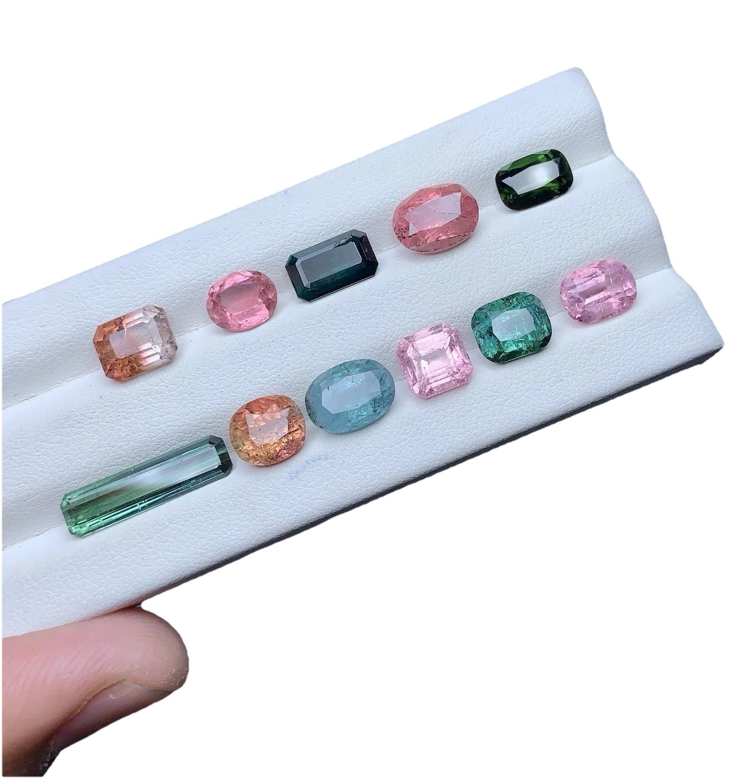 Multi Colour Tourmaline Top Quality Gemstones 20 Carats Lot, Indicolite, Paraiba