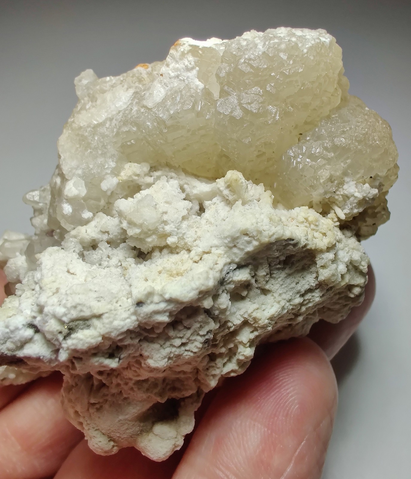 Excellent Witherite specimen, Peach UV. Minerva Mine, Illinois. 213 grams.