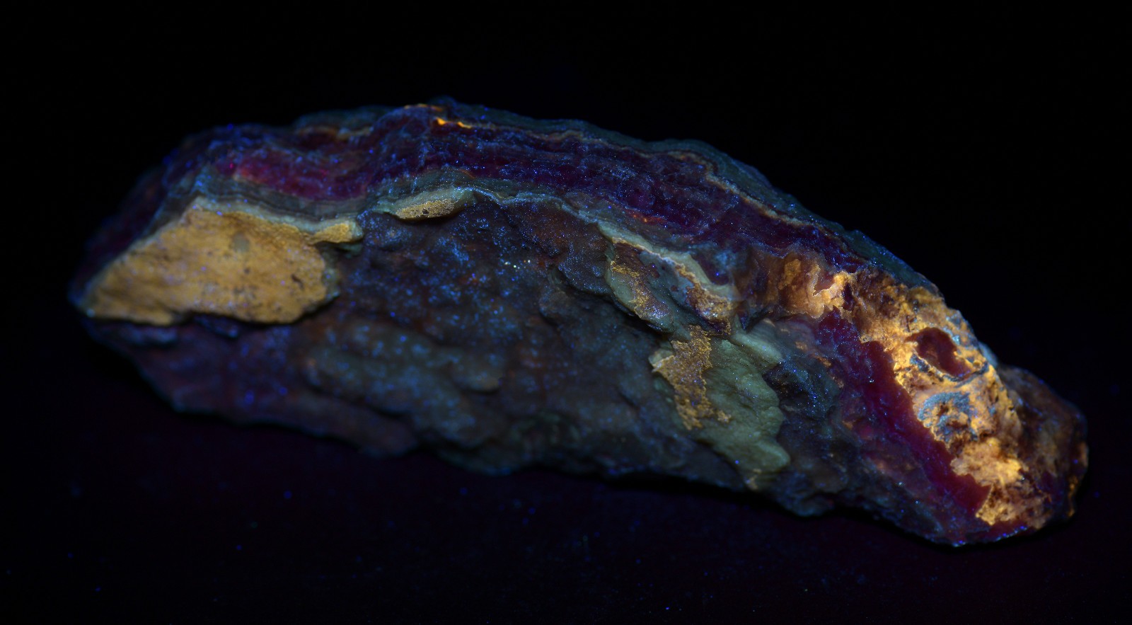 Rhodochrosite with crystals and banding. Capillitas, Argentina. 185 grams.