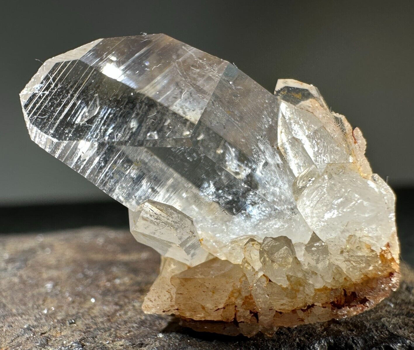 ➤ 1-1/8 Inch QUARTZ CRYSTAL CLUSTER- Hot Springs Arkansas VIDEO➤396