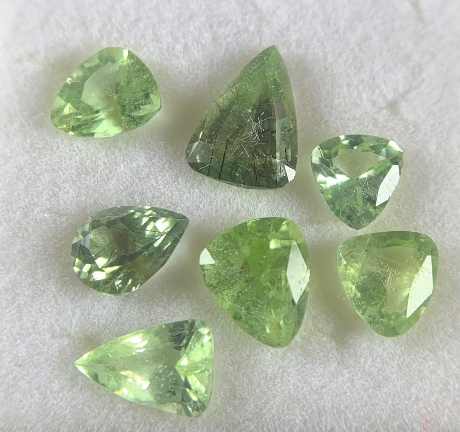 Rutile Green Peridot Faceted Lot: 7.0 CT, Pakistan Origin Jewelry Sizes